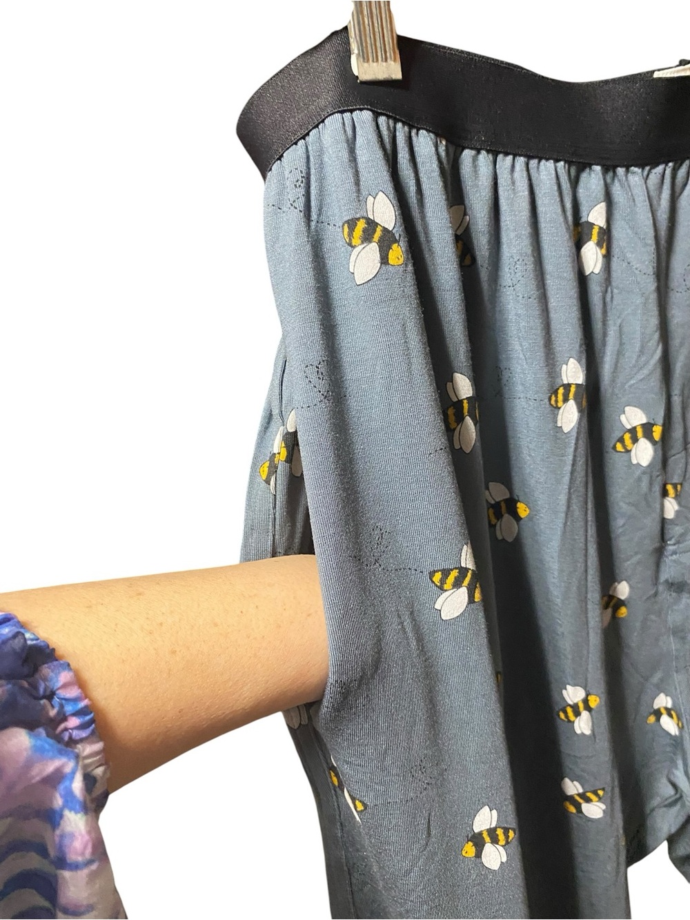 Me Undies gray Bee print Comfortable Lounge pajama Pants pockets Flexible - Picture 6 of 8